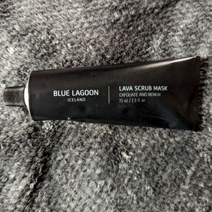Blue Lagoon Lava Scrub Mask